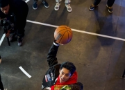 九游体育:NBA季后赛再掀热潮，球星风采大放异彩